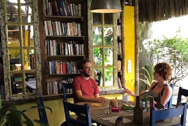 A photo of Josh Inocéncio at Snap Cafe in Vietnam.