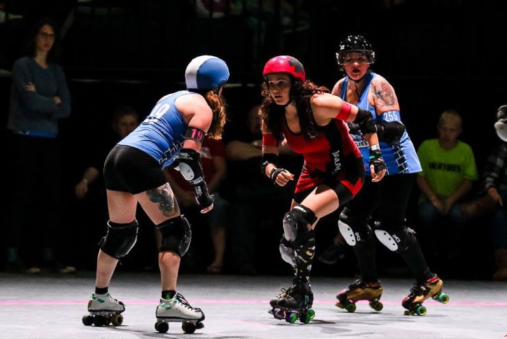 A photo of roller derby girl Paula Cream-Her