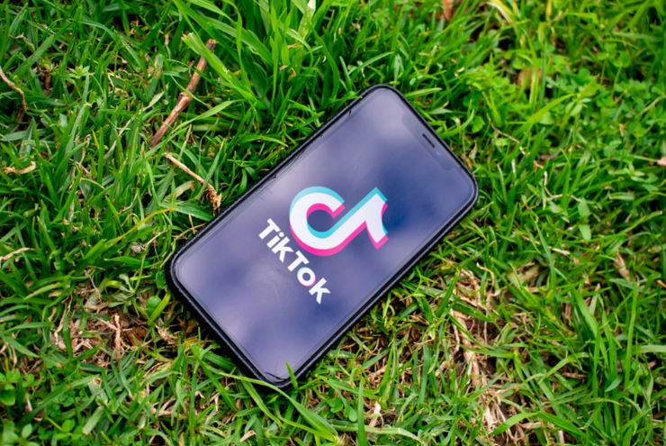 A photo of app Tik Tok.