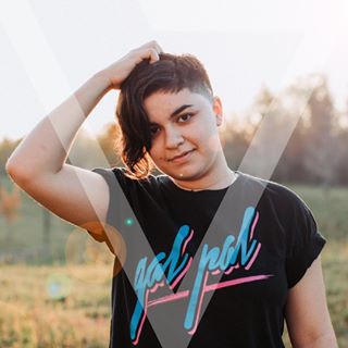 Finding new friends can be overwhelming. And of course when you’re queer, it can feel like the chances are even smaller—especially in a city with over two million people. That's why Marissa Ramos has made the search to find a local queer bestie a little bit easier with “Queer Friends Houston,” an Instagram page where queer people can meet new fellow queer friends in the greater Houston area. Read more—link in bio.